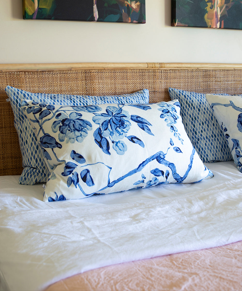 Chinoiserie Pale Blue Pillow Cover